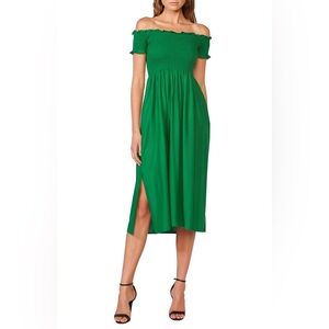 Bardot Cindy Off the Shoulder Green Smocked Bodice Dress Size 6 Small